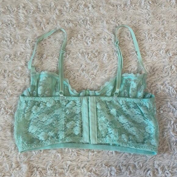 Light Blue Lace Bralette - Picture 4 of 5